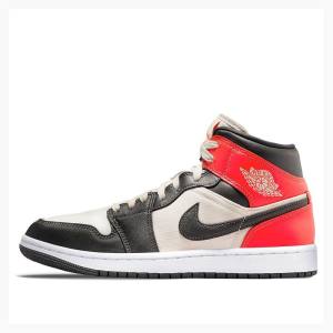 Air Jordan 1 Nike Medio Newsprint Tênis de Basquete Feminino Pretas Vermelhas | JD-058PG